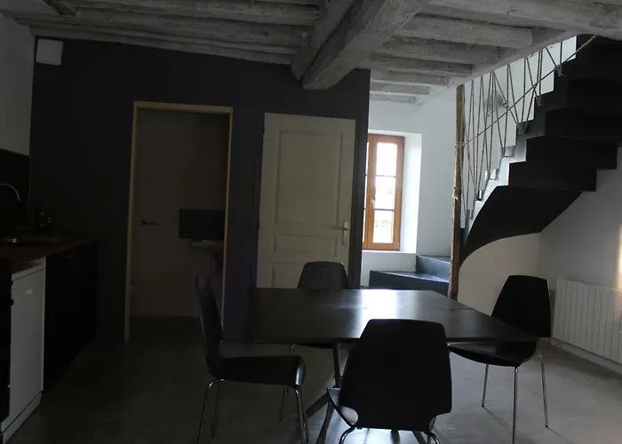 L'epine Nyaraló Saint-Remy-du-Val